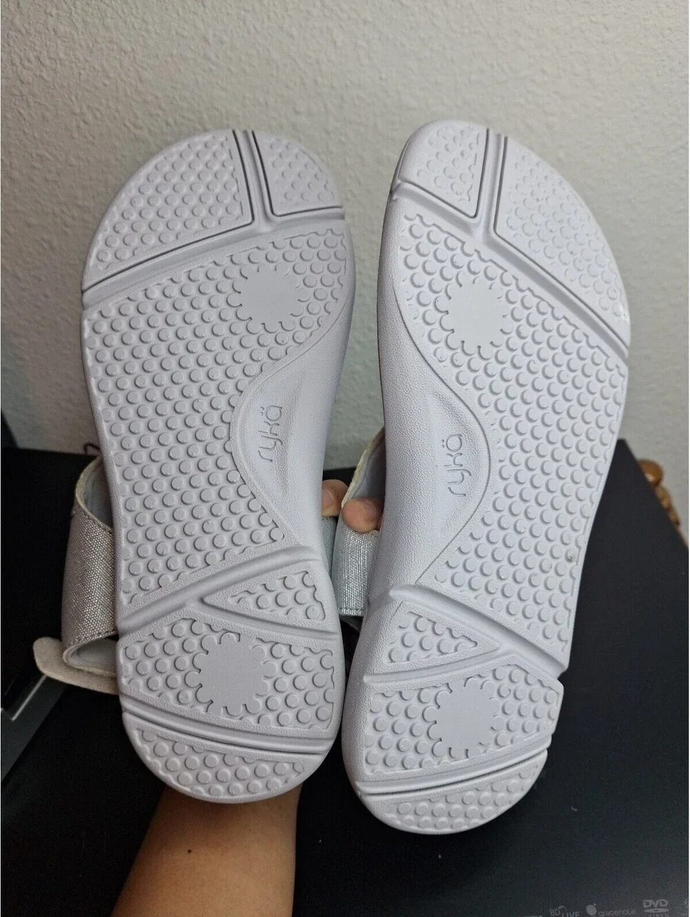 Ryka Margo Next Women's Sandals Silver size US 9W